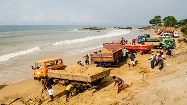 NGT bans illegal beach sand mining in Kerala, Tamil Nadu