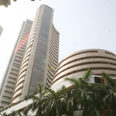 Sensex drops 19 points after initial gains