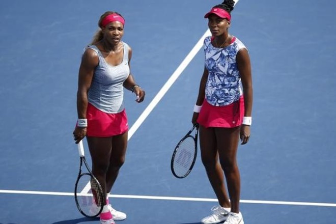 Serena, Venus braced for Wimbledon final push