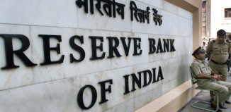 RBI to make funds transfer via smartphones easier