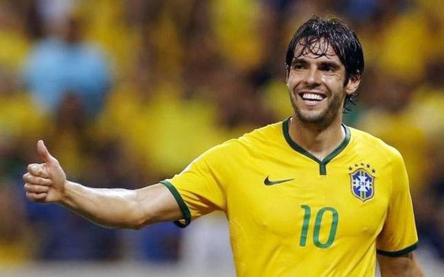 Brazilian star Kaka announces retirement