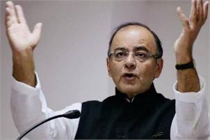 Jaitley mocks Gandhi’s poll promise of waiving farmers’ loan