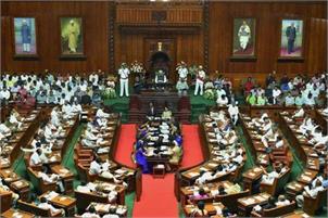 Speaker disqualifies 14 more rebel MLAs ahead of trust vote on Monday