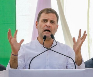 Like ‘pickpocket’, Modi diverts attention from issues: Rahul