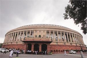 Winter Session starts on stormy note; Opposition uproar in LS