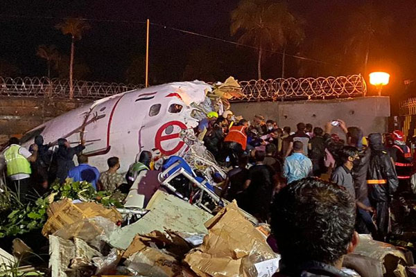 20 killed, several injured as AI flight from Dubai crashes in Karipur airport