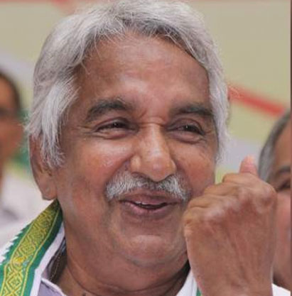 Oommen Chandy promises supporters not to leave Puthuppally